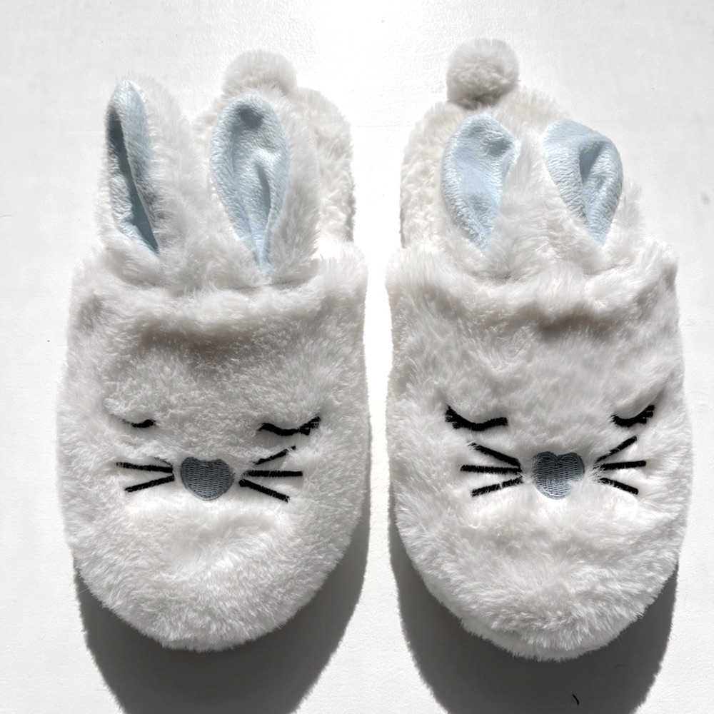 🤍Bunny Slippers